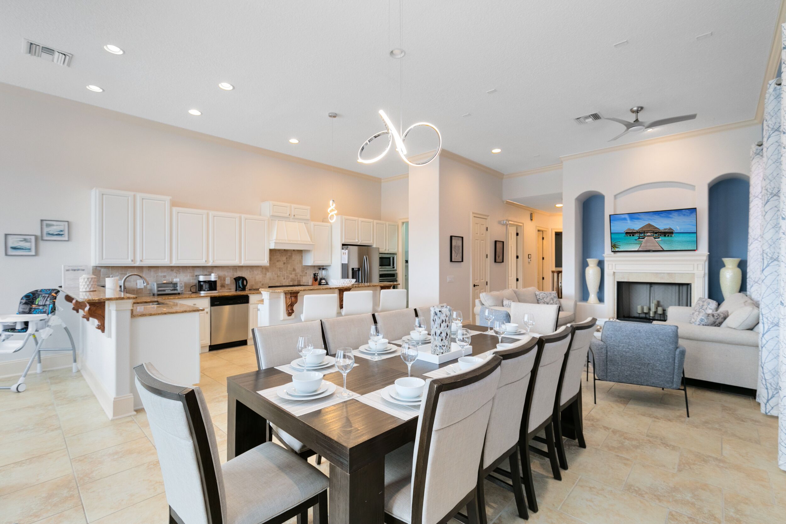 Spacious, game room, pool | 5 Bed, 6 Bath