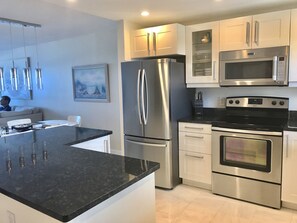 Fridge, microwave, oven, stovetop - Unit 502 2 waterfront  balconies!  Expansive white sand beach Harbor Light Tower (Clearwater)
