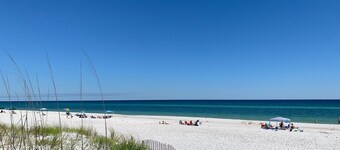 Book Summer specials now! Family Friendly, Close To The Beach, Pet Friendly