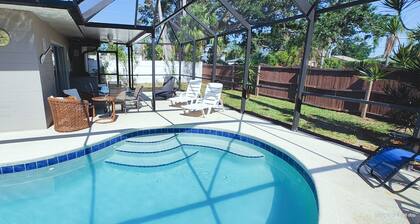 3/2 Home Heated Pool / close to Beautiful Anna Maria Beaches / close to IMG