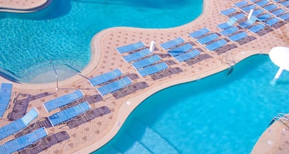 March 2-8 rates lowered! 270+ 5star reviews! KILLER views off 14th floor balcony