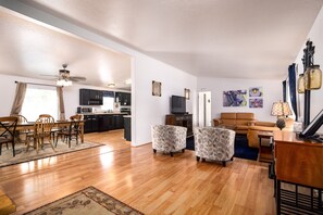 Smart TV, fireplace, DVD player, books