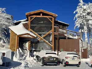 Exterior - A TRUE slope side ski in ski out cabin with amazing views. (Beech Mountain)