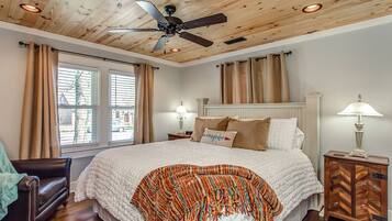 2 Schlafzimmer, Bügeleisen/Bügelbrett, kostenloses WLAN, Bettwäsche