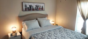 2 bedrooms, desk, iron/ironing board, free WiFi