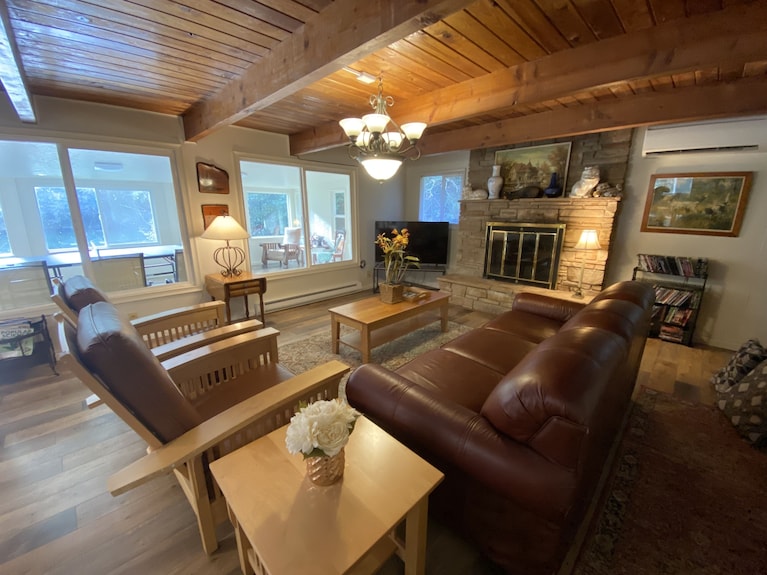 Grandes Vintage 2500sq Ft. Entorno Frente Al Río Increíble Cabina Del País! - Oregon