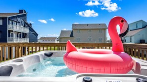 Bain à remous extérieur