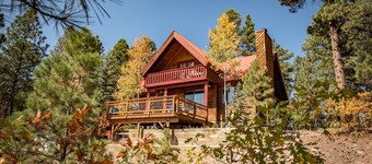 Hot Tub: Hike, Fish, Ride, Eat, Drink or just relax in the Spa