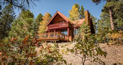 Hot Tub: Hike, Fish, Ride, Eat, Drink or just relax in the Spa