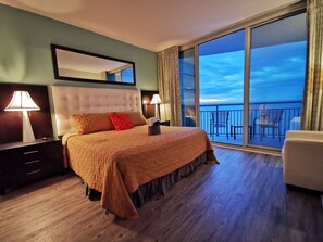 3 bedrooms, iron/ironing board, WiFi, bed sheets - Newly Renovated Modern Luxury Condo, Central MB,Stunning Direct Ocean front (Myrtle Beach)