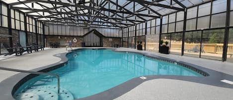 Piscine couverte