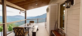 Voted "BEST VIEWS" -  High Demand Area!  - Surrounded by Pisgah National Forest!