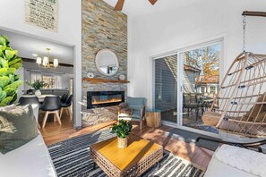 TV, fireplace, offices