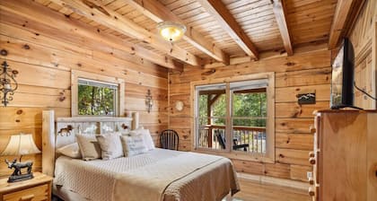 Log Cabin, Mtn Views, Golf, Hot tub, Retreat