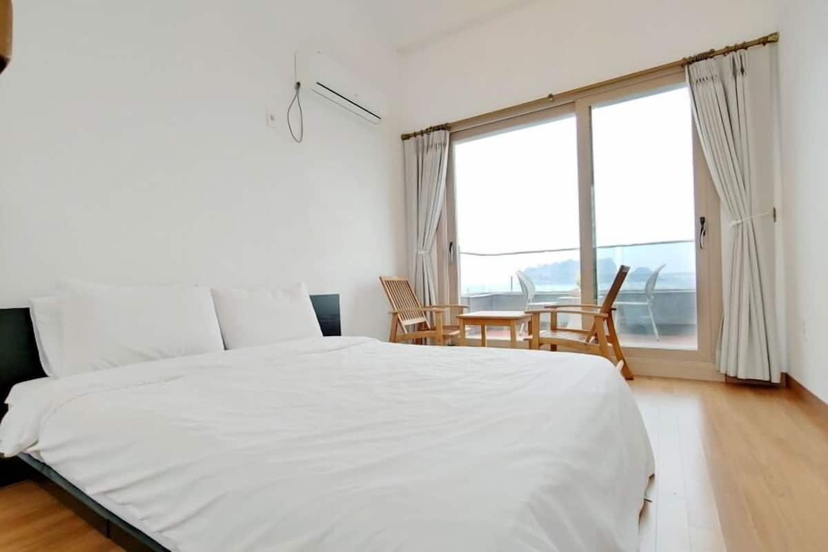 Duplex (76 sqm) | Escrivaninha, Wi-Fi de cortesia
