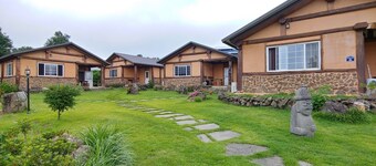 Geumok Log Pension