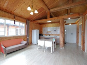 1 bedroom, free WiFi - Geumok Log Pension (Seogwipo)