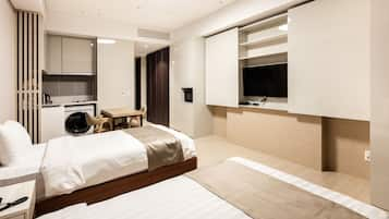 Residence Studio Twin [Check-out at 12:00, Welcome Drink] (Free for one child between 0 and 6 years) | Tirai kedap cahaya, Wi-Fi gratis, dan seprai linen