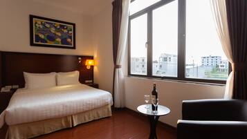 Deluxe Double or Twin Room | Premium bedding, minibar, in-room safe, desk
