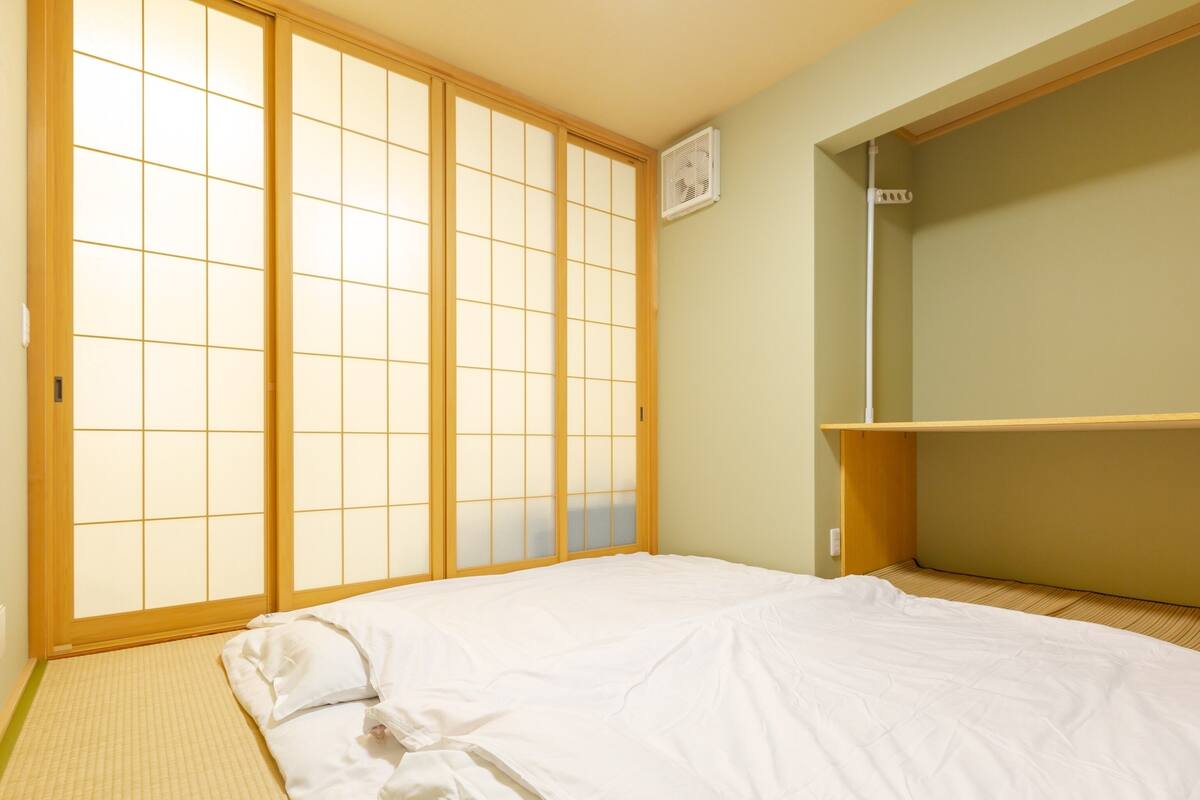 Cottage Tradition, non-fumeurs (Japanese Room - Quintuple) | Coffres-forts dans les chambres, fer et planche à repasser