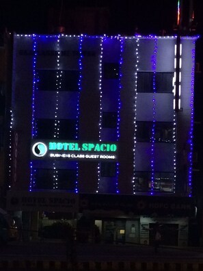 Exterior - Hotel Spacio (Chennai)