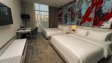 Superior Queen Twin Room