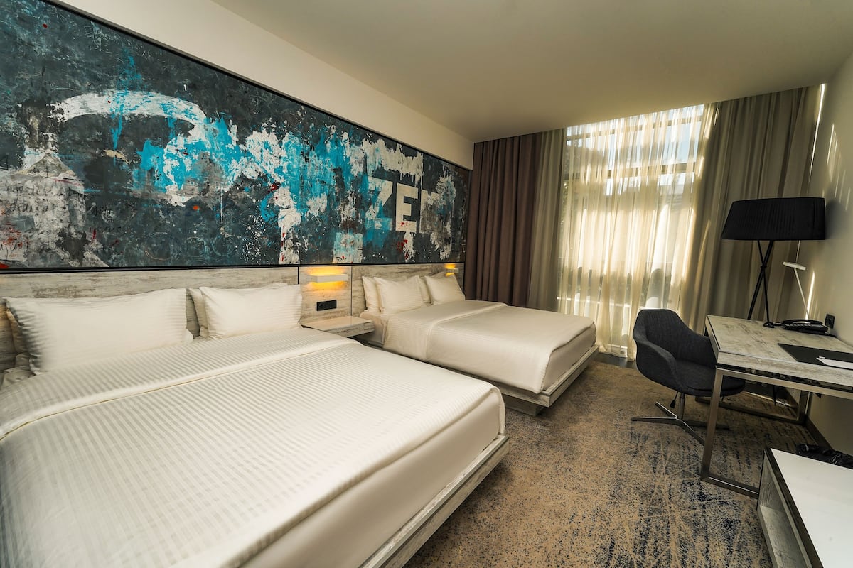 Superior Queen Twin Room | Sängtillbehör av högsta kvalitet, duntäcken och minibar