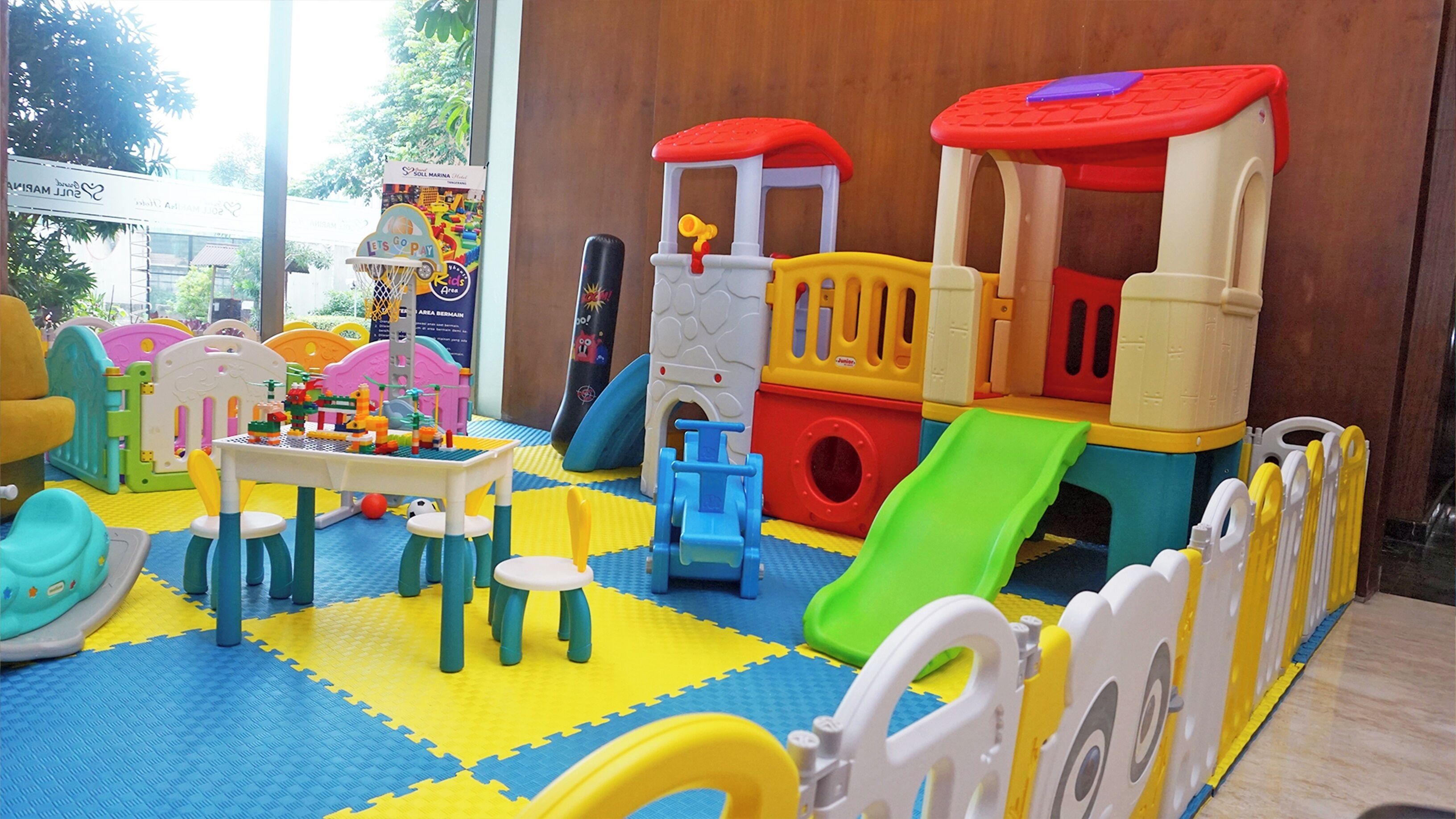 children’s play area – indoor