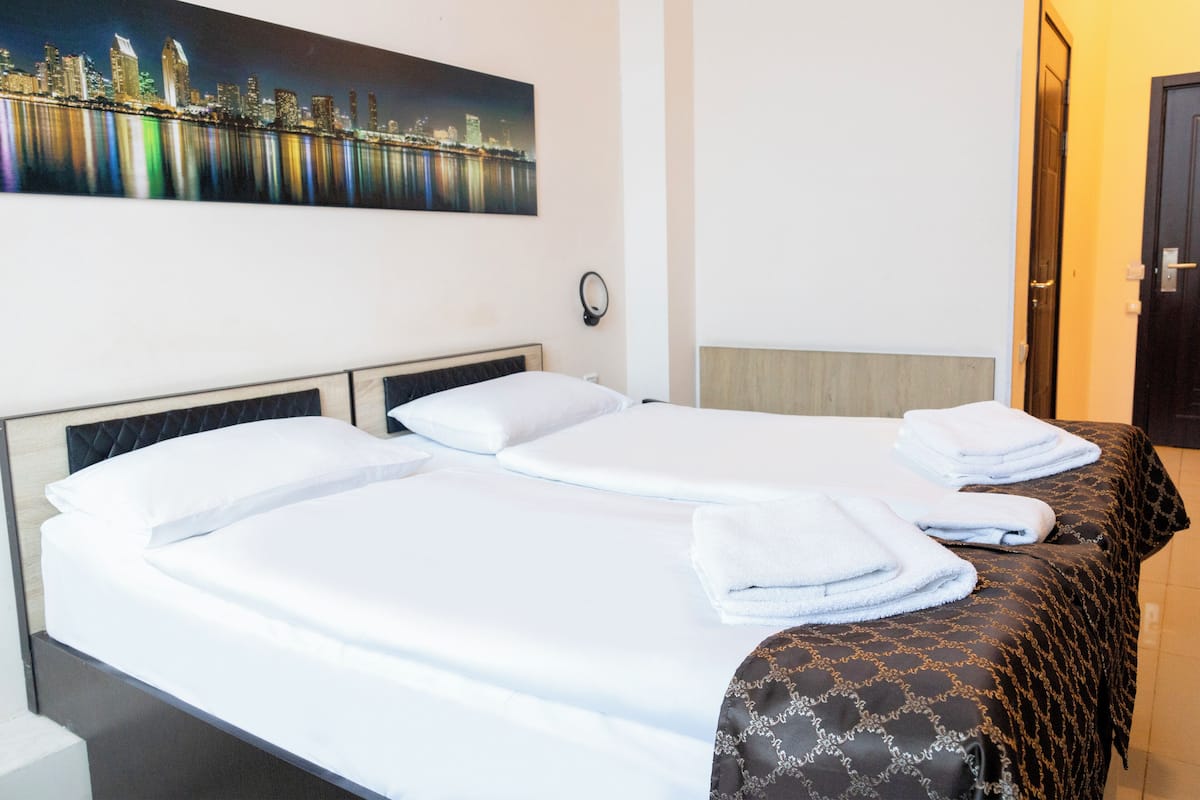 Chambre Ăconomique Double ou avec lits jumeaux