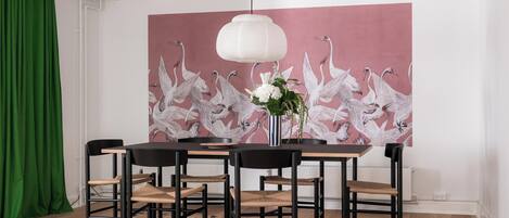 40-inch flat-screen TV with digital channels, TV