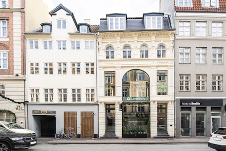 Facciata della struttura. Kings Square apartments by Daniel&Jacob’s
