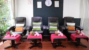 Body treatments, aromatherapy, Swedish massages, Thai massages