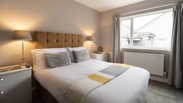 Doppelzimmer | Schreibtisch, Bügeleisen/Bügelbrett, kostenloses WLAN, Bettwäsche