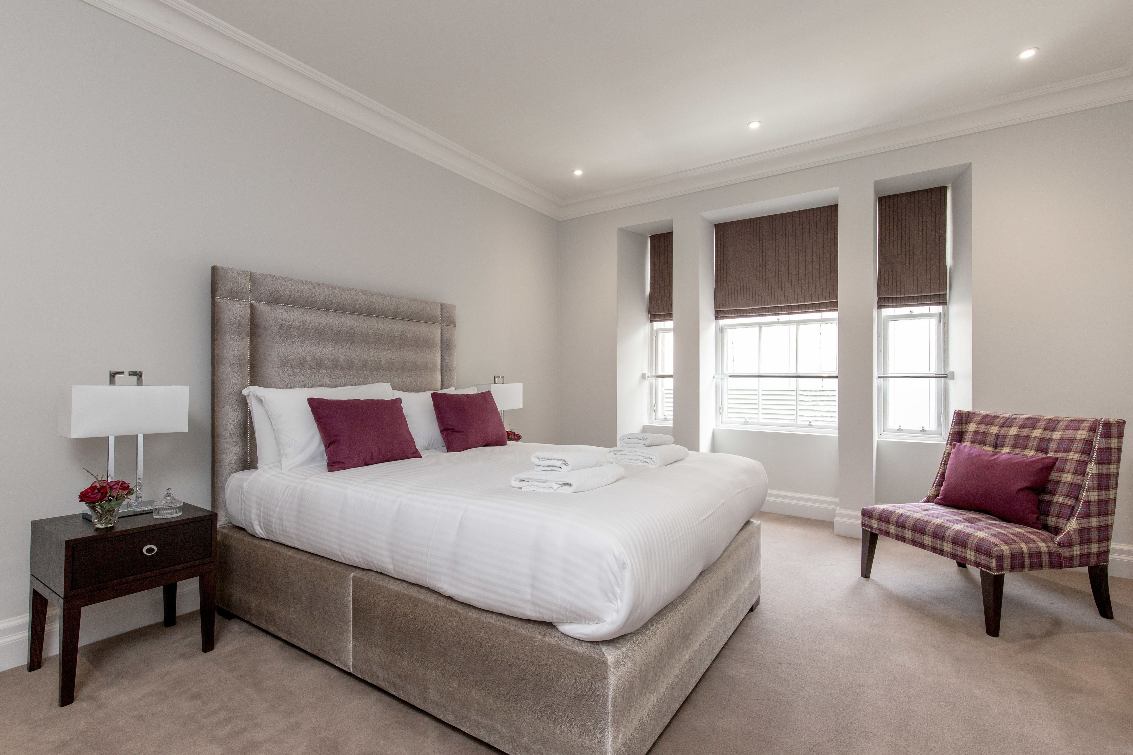 Departamento, 1 habitación | Escritorio, tabla de planchar con plancha, cuna de viaje y camas extra 