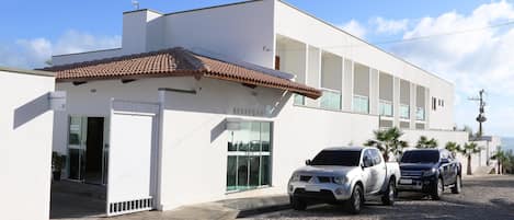 Fachada del alojamiento