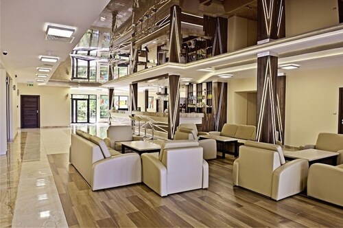 Hotel SANVIT Lake Resort & Spa