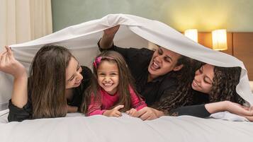 Apartamento standard, 1 cama de casal | Roupas de cama premium, camas com colchões pillow-top
