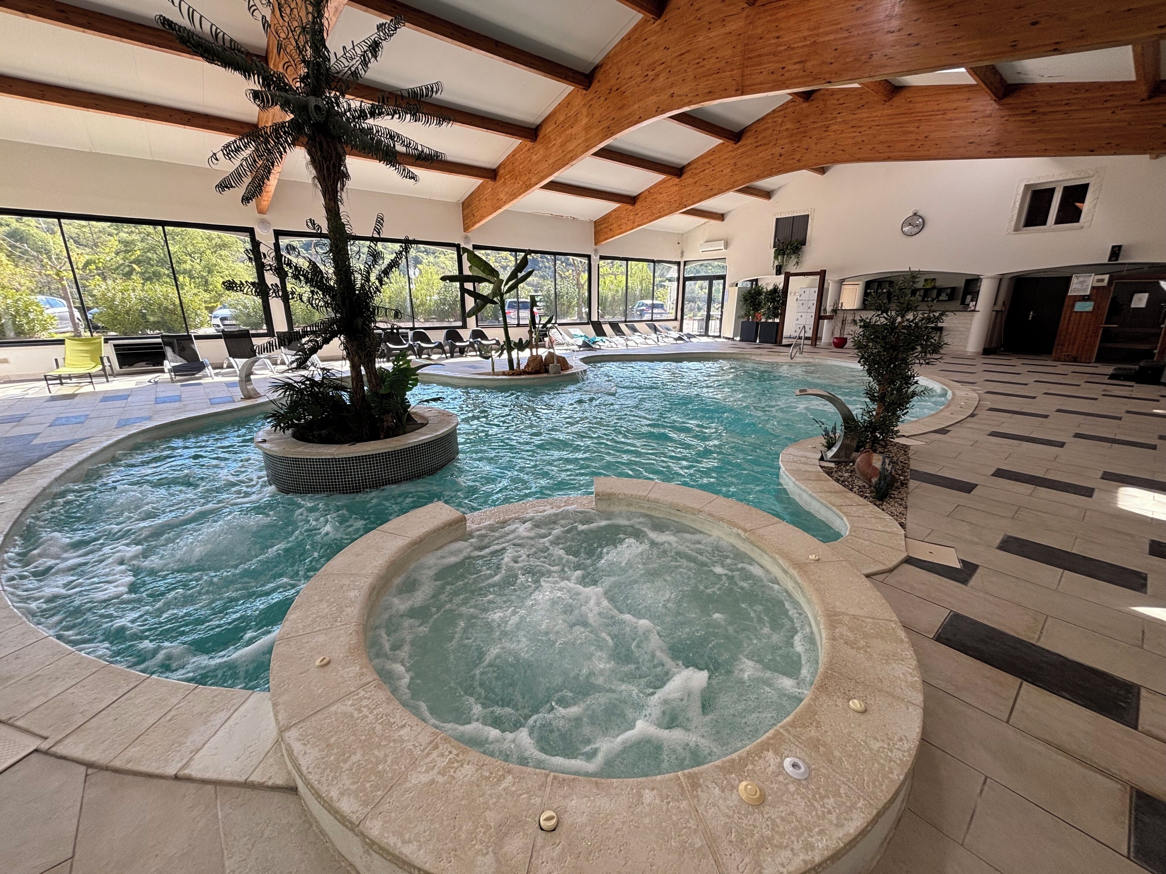 Couples treatment room(s), Turkish bath/hammam, body treatments