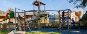 Children’s play area – outdoor - Hotel Gasthof Adler (Lingenau)