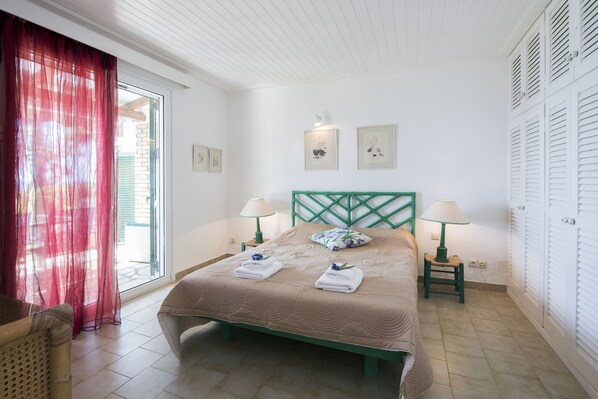 Standard Apartment, 2 Bedrooms, 2 Bathrooms, Beachfront