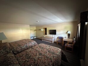 Standard Room, 2 Double Beds