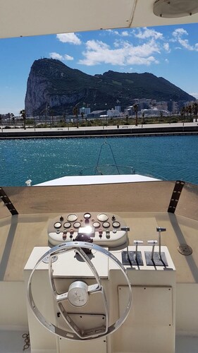 60ft Motor Yacht in Ocean Village Gibraltar