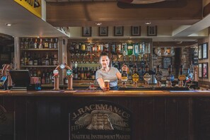 Bar (on property) - Chainlocker (Falmouth)