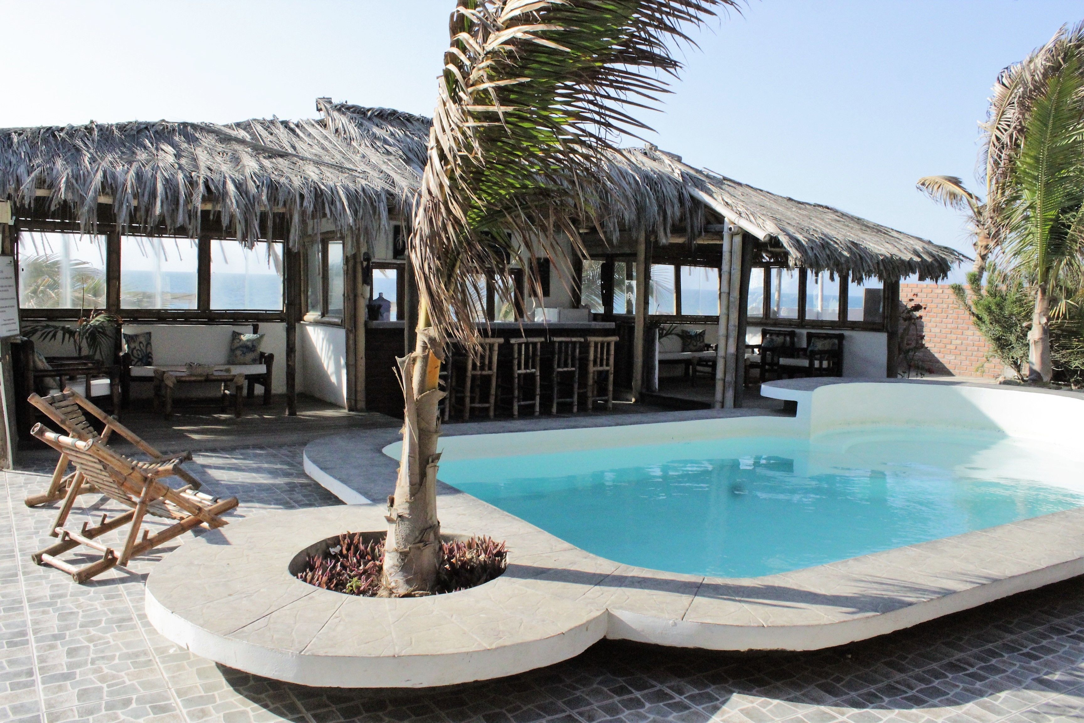 Outdoor pool, pool loungers