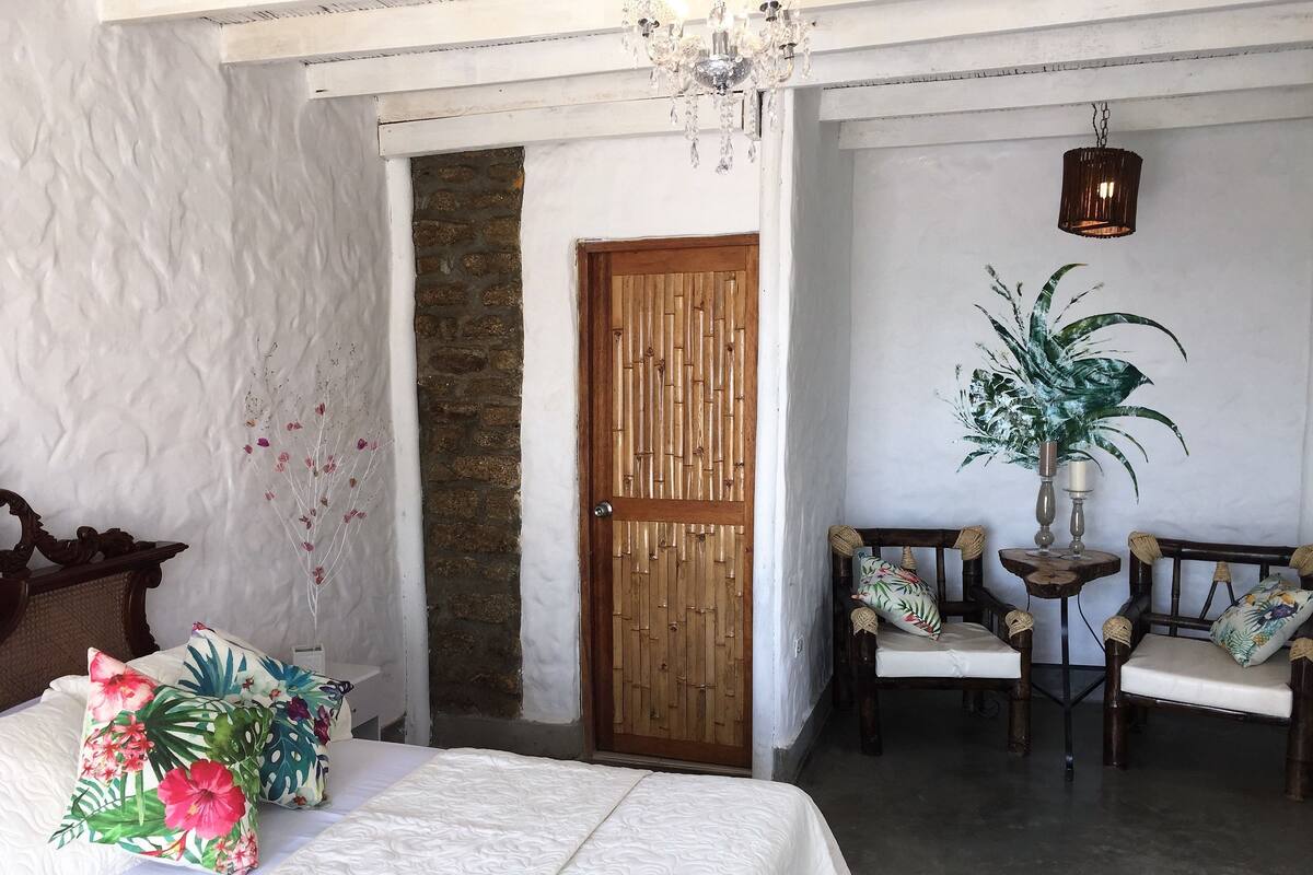 디럭스룸 | 무료 WiFi, 침대 시트