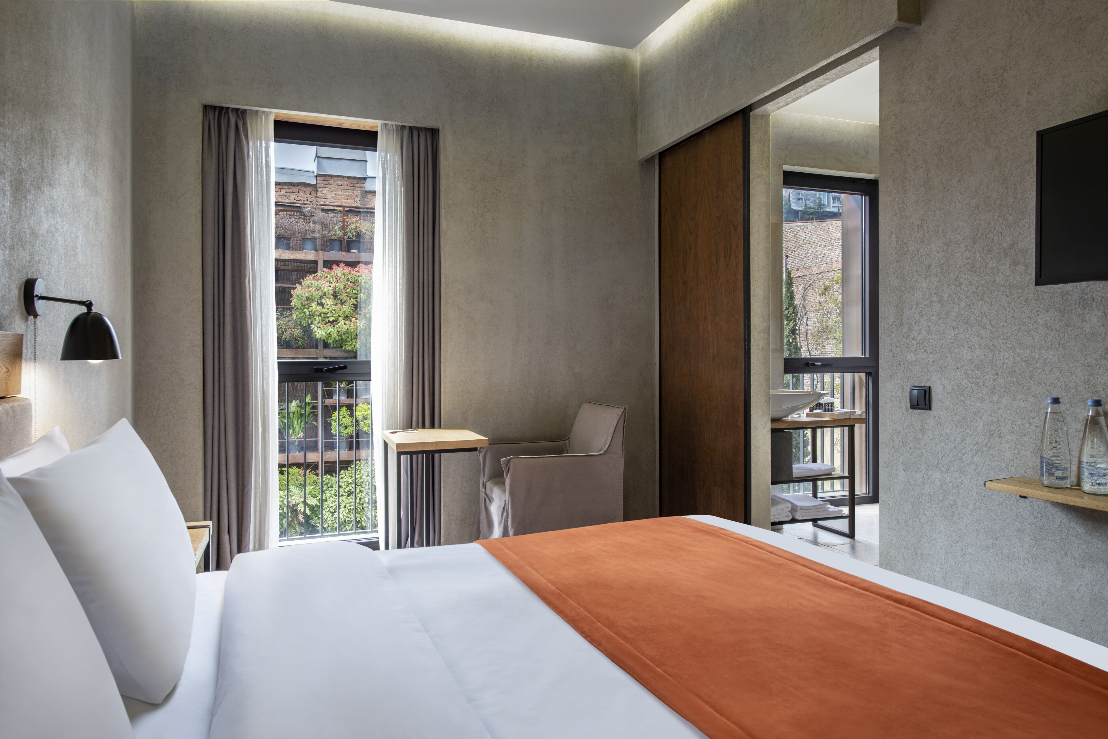 double room, 1 king bed (iota king) | in-room safe, desk, free wifi