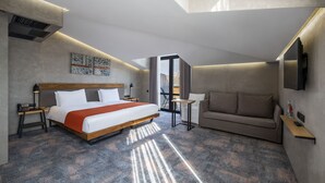 Terrace LUX-King/Twin Beds | Safe på rommet, lydisolert, strykejern/-brett og wi-fi (inkludert)