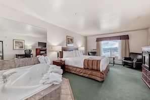 Suite, 1 King Bed, Jetted Tub | Iron/ironing board, free cribs/infant beds, rollaway beds, free WiFi - Grande Cache Inn and Suites (Grande Cache)