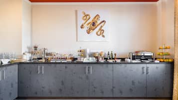 Petit déjeuner buffet compris tous les jours
