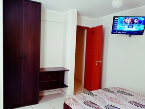 Single Room | Rollaway beds, free WiFi - Majestuoso Hospedaje (Tacna)